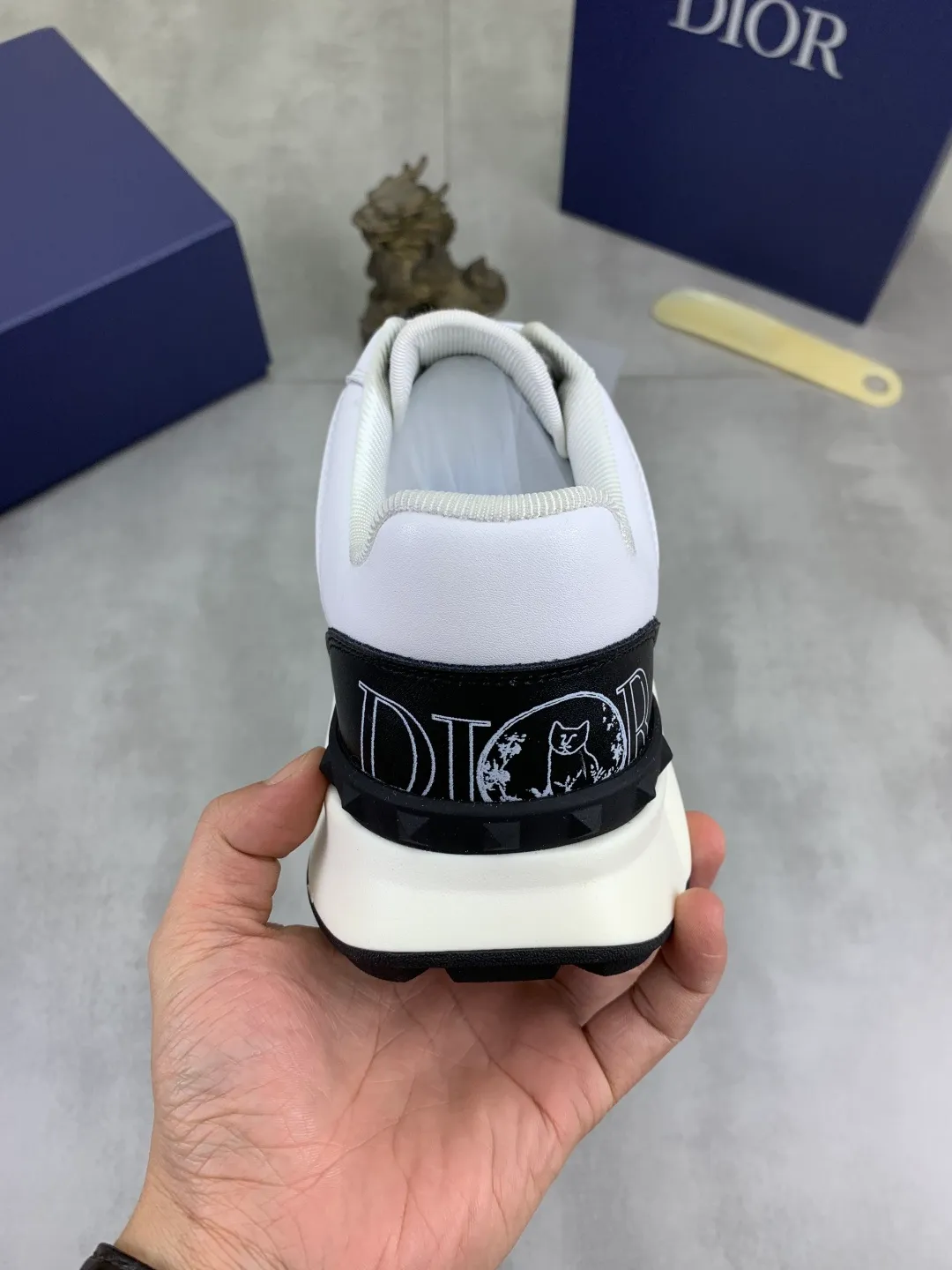 Men's Men's Shoes💰P440💰[New Style]🆘[Dior] 2025 Dior Original Lace-up Low-top Men's Shoes Classic casual shoes 🔥This model is the official classic model with high quality and made by famous original designers. It is made of high-quality cowhide with original materials➕comfortable and breathable mesh lining➕pigskin insole. The perfect last shape and generous and fashionable design have attracted many consumers and are suitable for drivers to drive🚗. What you want is the best quality in the market. Color: 4️⃣Color Code number: 38--44 (45 customized)